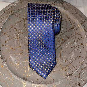 Michael Kors Blue Yellow Textured 💯 Silk Tie
